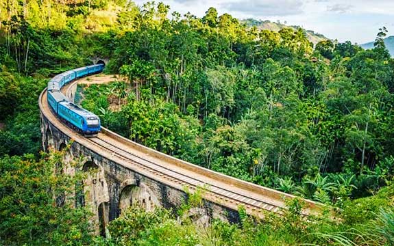 Private Taxi & Cabs from Ella